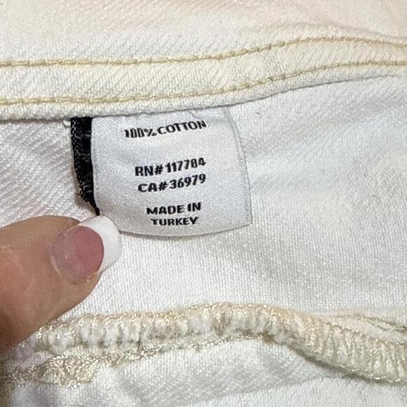 Rails White Denim Jacket Button Front Jean Pockets Lightweight Casual Boho XS - Picture 4 of 15